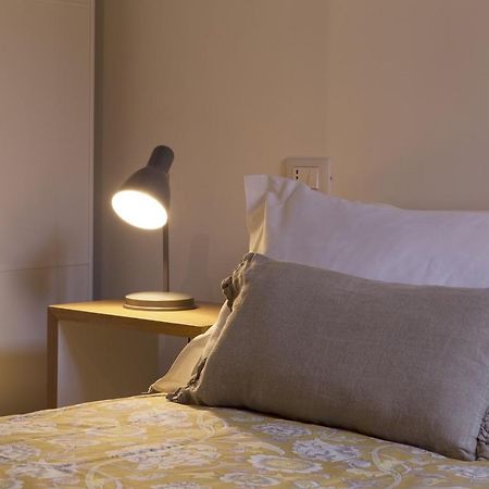 Cozy Apartment In Via Degli Spagnoli - Fromhometoローマ エクステリア 写真