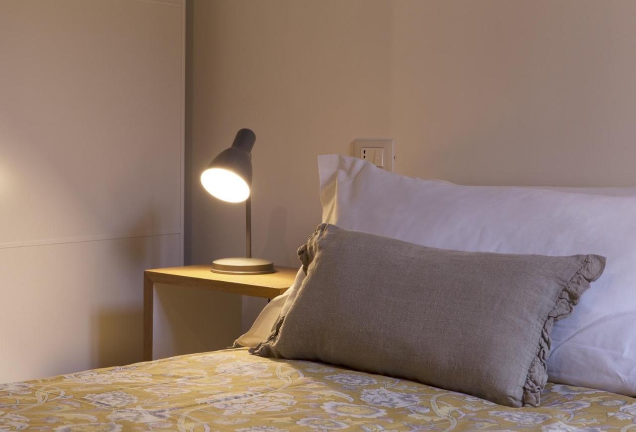 Cozy Apartment In Via Degli Spagnoli - Fromhometoローマ エクステリア 写真
