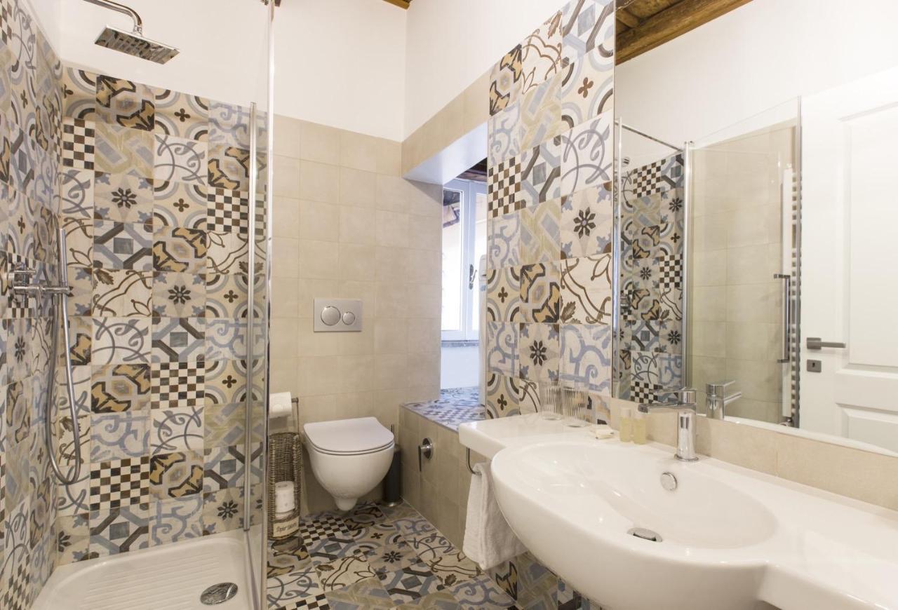Cozy Apartment In Via Degli Spagnoli - Fromhometoローマ エクステリア 写真