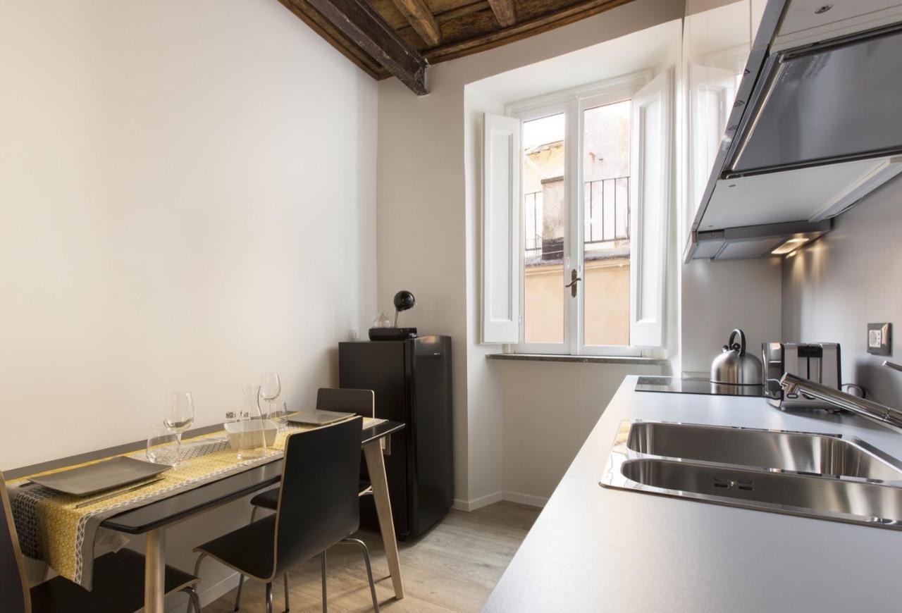 Cozy Apartment In Via Degli Spagnoli - Fromhometoローマ エクステリア 写真