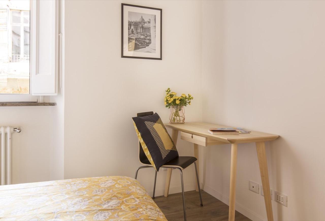 Cozy Apartment In Via Degli Spagnoli - Fromhometoローマ エクステリア 写真
